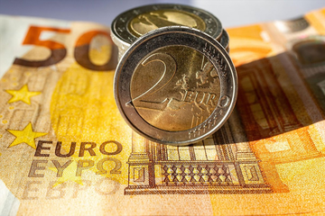 Pregledajte novčanike: Ova kovanica od 2 evra vrijedi 3.000 evra (FOTO)