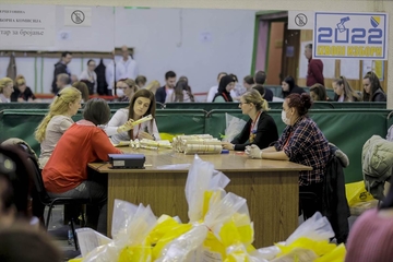 Izbori i dalje U SJENCI KRAĐA: CIK prebrojava, tužioci i policija provjeravaju, a građani navijaju