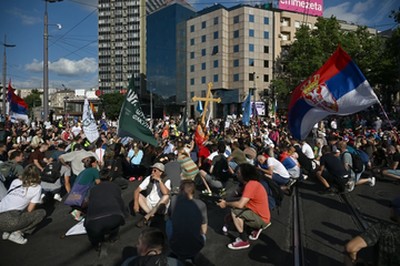 Istekao ultimatum, studenti predložili društveni dogovor, te IZNIJELI 10 ZAHTJEVA