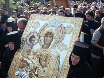 Vjernici SPC danas slave Trojeručicu – čudotvornu ikonu Presvete Bogorodice