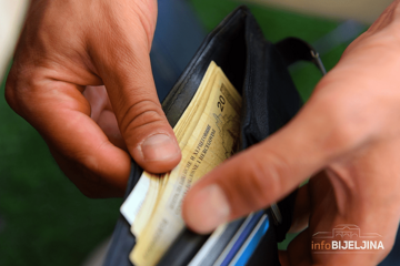 Prosječna plata u FBiH pokriva samo 48% sindikalne potrošačke korpe