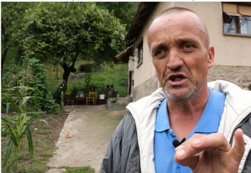 Kuća strave kao atrakcija za strance: Ibrahim iz Zenice iznajmljuje sobu u kojoj “ima duhova” (VIDEO)