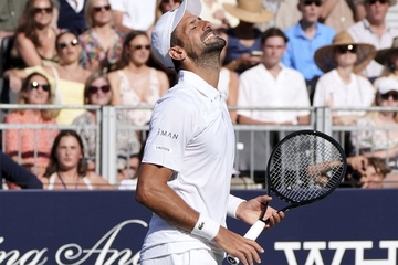 Đoković opet "pumpao" na Vimbldonu, podržali ga poznati srpski košarkaši (VIDEO)