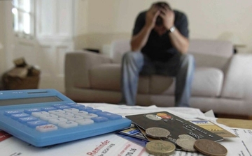 SUDUŽNICI OTPLATILI 248.000 KM DUGA Korisnici kredita MKO zapali u probleme