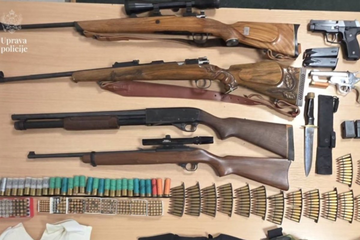 Uhapšen brat Mila Đukanovića, šta je policija sve pronašla