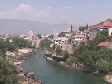 Novi incident u Mostaru: Maloljetnici brutalno pretučeni, građani zahtijevaju hitne mjere za bezbijednost