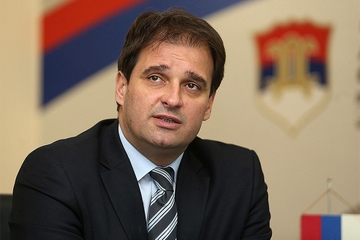 Govedarica: Vlast nema namjeru da povuče sporni zakon