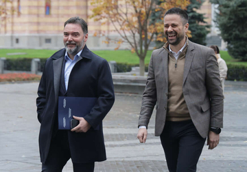 Košarac i Amidžić se u restoranima častili na račun građana