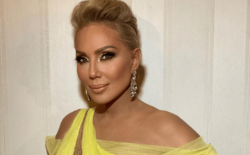 Šta je Lepa Brena radila prije muzičke karijere