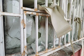 Specijalci kosovske policije zajedno se Euleksom ponovo ušli u prostorije OIK-a