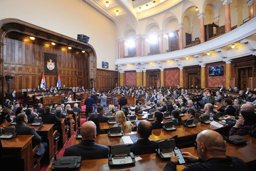 Sjednica Skupštine Srbije: Poslanici o bezbjednosnoj situaciji i ostavci Gašića