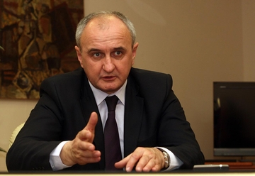 Oglasio se Đokić, traži od Dogana da podnese ostavku