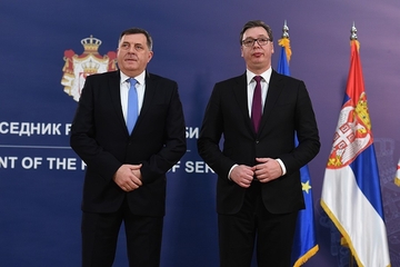 DODIK HITNO POZVAO VUČIĆA: Predsjednik Srbije večeras u Banjaluci?