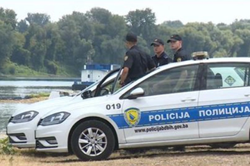 Uznemirujući prizor: Pronađene kosti na isušenom dnu Save, asociraju na ljudske