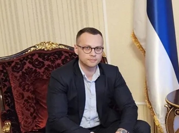 Savić: Onaj koga žele da utamniče ima sve veću podršku svog naroda