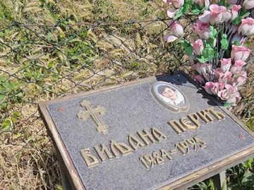 SKANDALOZNO Albanac bacio kraj puta spomen-ploču stradale srpske djevojčice