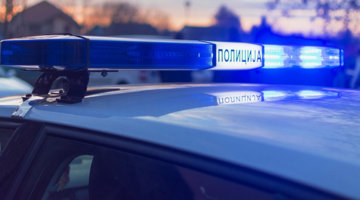 DRAMA U OSNOVNOJ ŠKOLI Sa puškom i fantomkom na glavi upao u učionice gdje su djeca imala nastavu