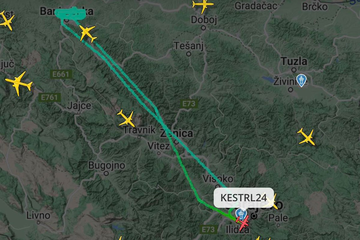 Avion koji je kružio iznad Banjaluke vratio se u Sarajevo