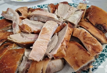 Pogledajte na koliko je SKOČILA CIJENA JAGNJEĆEG I SVINJSKOG PEČENJA