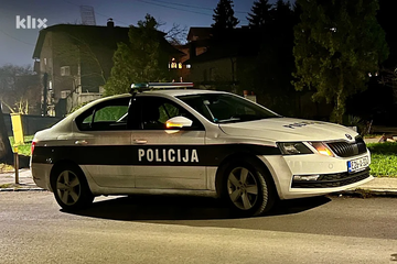 U Tuzli vozač udario dječaka pa pobjegao: Maloljetnik prebačen u UKC