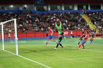 Potop Borca: Tribine se prazne uz skandiranje "Uprava napolje" (VIDEO)