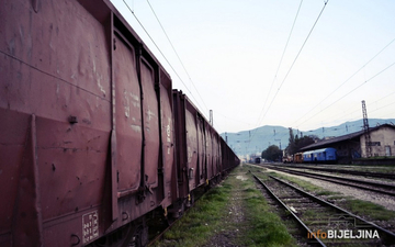 EU za željeznice šalje milijarde, a građani se voze raspalim vozovima