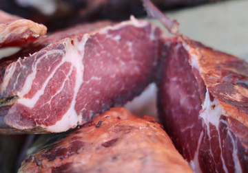 Suvo meso iz BiH proglašeno za NAJBOLJE NA SVIJETU: Specijalitet za koji je potrebna posebna vještina i znanje