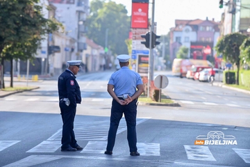 Bijeljina: Obustava saobraćaja u više ulica zbog narodnog skupa, donosimo spisak