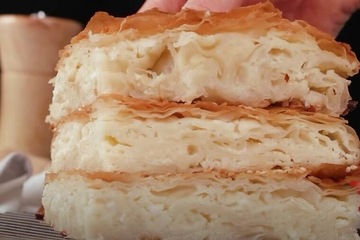 mekana i neverovatno sočna GIBANICA NA RUMUNSKI NAČIN