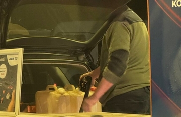Vozači u BiH U KOLONAMA ČEKAJU na pumpama: Širi se panika zbog mogućeg POSKUPLJENJA GORIVA