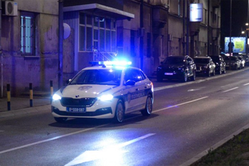 Tri osobe teško povrijeđene u tri napada nožem u Beogradu