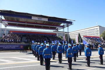 Završena parada u Srbiji: Od "rafala" i "miga" do sistema PULS i drona Hermes 