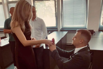 Ljubav i diploma u istom danu: Prosidba na odbrani diplomskog rada