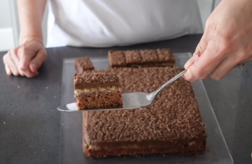 Posna mak torta bez pečenja uspijeva svakom i NESTAJE ODMAH