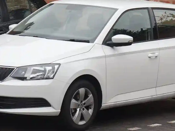 UIO BiH prodaje sedam automobila: Početna cijena od 1.200 KM