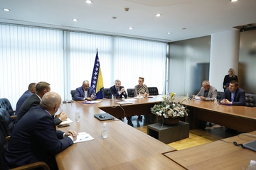 Forto traži od Savjeta ministara da ukine taksu po odlazećem putniku