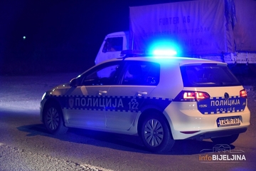 “Korona žurku” u Palama Veljović prekinuo rafalom iz mitraljeza