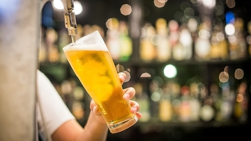 Bh. dvojac u Klagenfurtu ukrao ključ restorana: Mjesecima pili besplatno pivo i praznili kasu