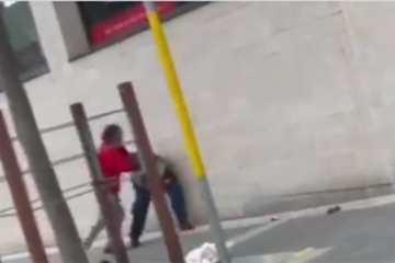 Prekršio zabranu kretanja pa izudrao policajku