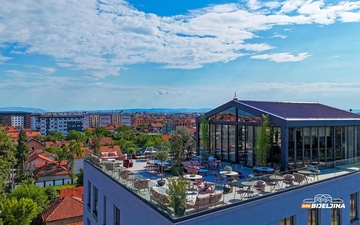 Ekskluzivni restoran bijeljinskog hotela “Krug” sa neodoljivom pogledom: Mjesto gdje se spajaju ukusi i doživljaji