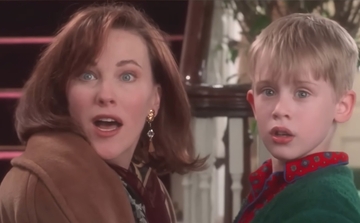 Kako danas izgleda majka Kevina iz filma "Sam u kući"? Ketrin u 72. godini iznenadila kada se pojavila na crvenom tepihu