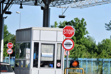 Šta se sve smije prenijeti preko granica: Pažljivo se spakujte kako vas ne bi "papreno" kaznili