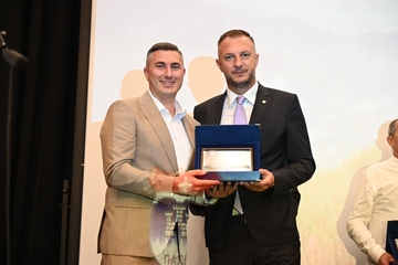 Ćoriću dodijeljeno najveće priznanje opštine Pale (FOTO)