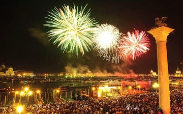 Neobični dočeci nove godine širom svijeta