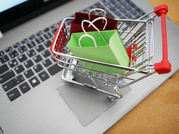 Više od milijarde KM potrošeno online – digitalna kupovina mijenja navike građana BiH