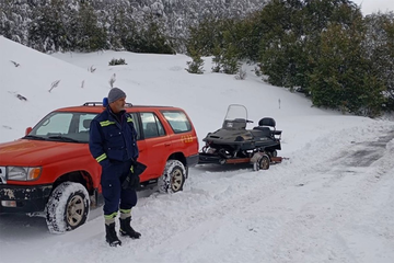 Spasioci krenuli ka Sinjajevini i Bjelasici, stočari i stada zarobljeni u smetovima