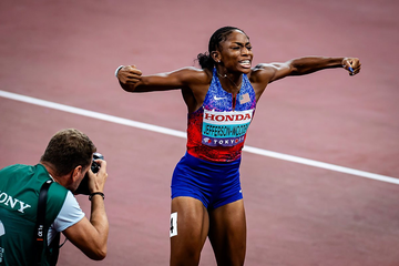 Rekord Svjetskog prvenstva: Džeferson-Vuden trčala 10.61 i uzela zlato