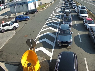 Na većini graničnih prelaza pojačan saobraćaj