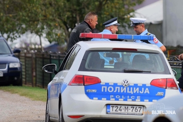 Bijeljinac automobilom sletio sa puta