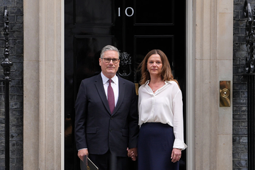 Britanski premijer podnio ostavku